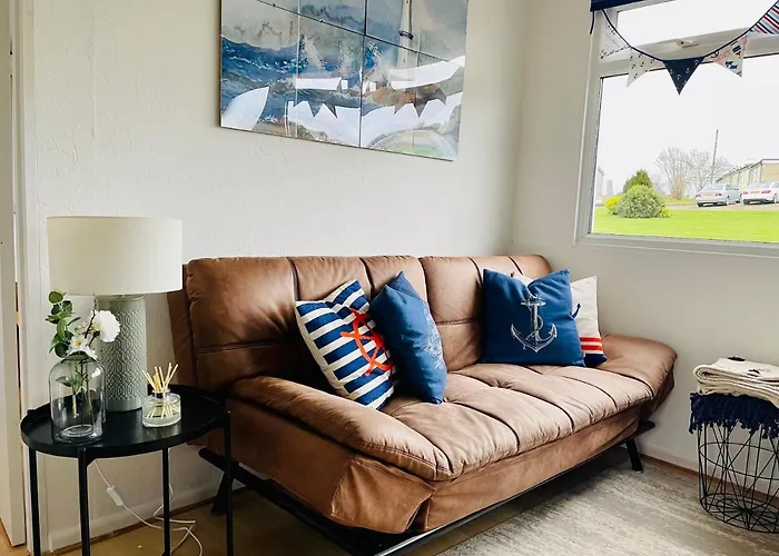 “Sea Heaven “ Chalet In Sandown Bay Holiday Park